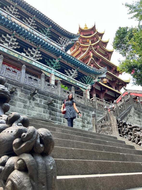 BaoLun Temple